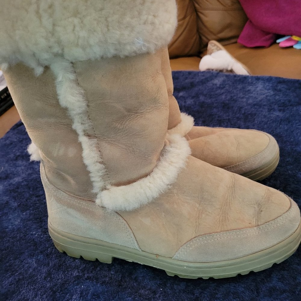 UGG Sundance II Tall Boots - Size 9